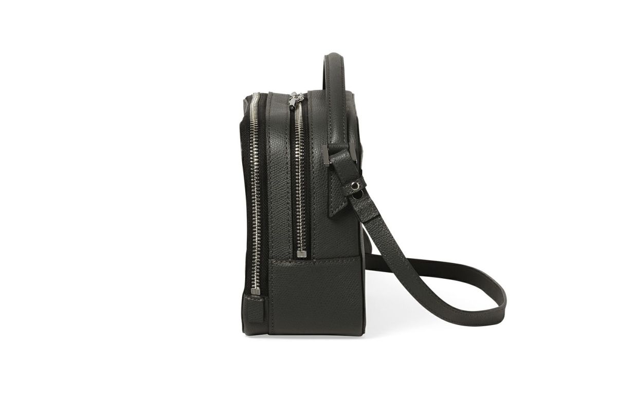 シキ 2WAYボックスショルダーバッグ すす