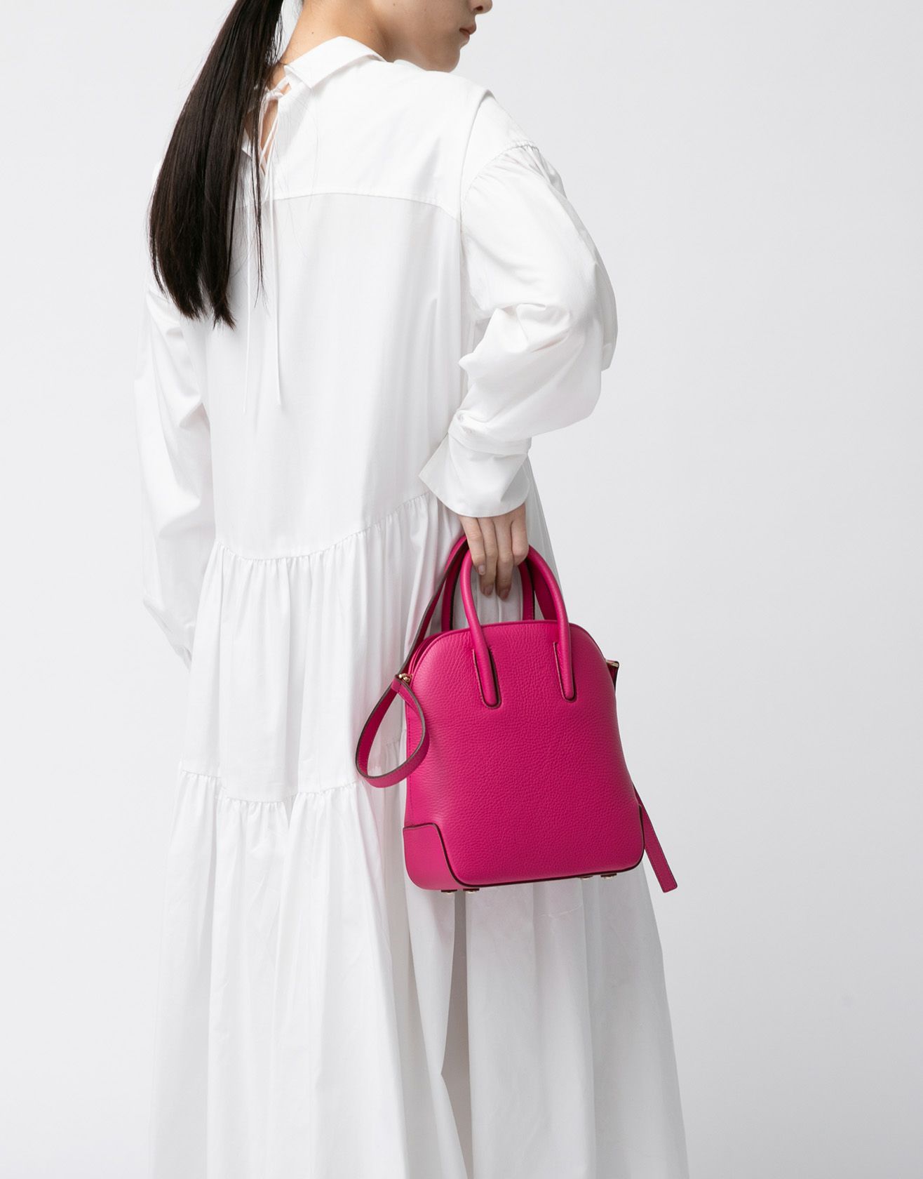 epine（エピヌ）の「e ribbon nylon half moon bag（ショルダー