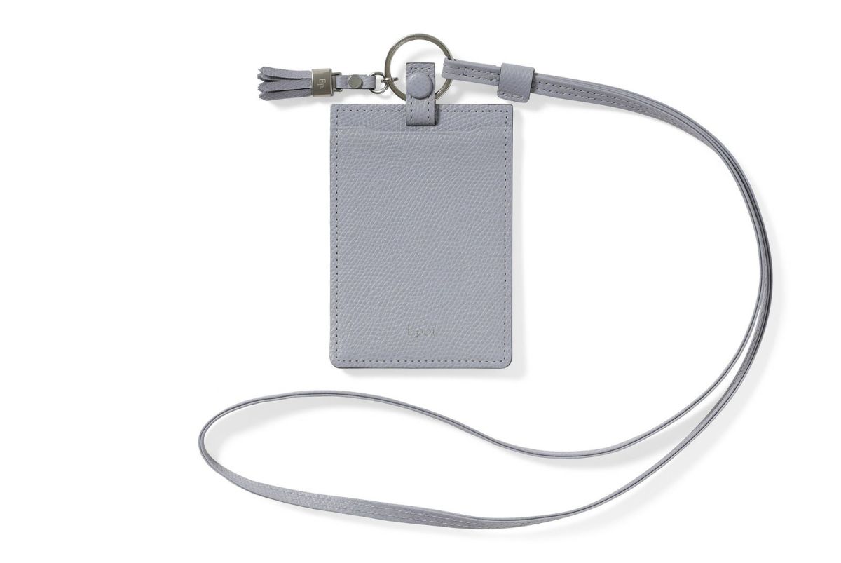 ツールズ パスケース きりいろ