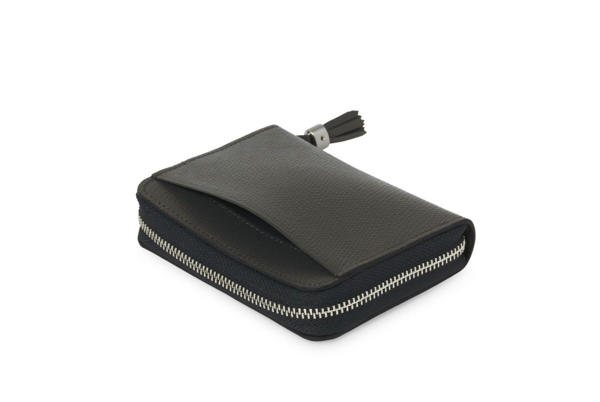 ツールズ ラウンドカードケース すす