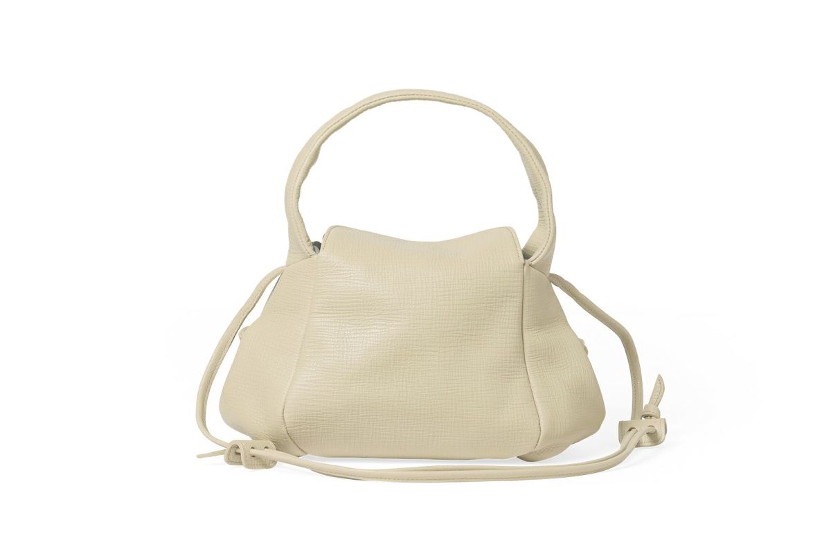 タック 2WAYワンショルダーバッグ サンドベージュ