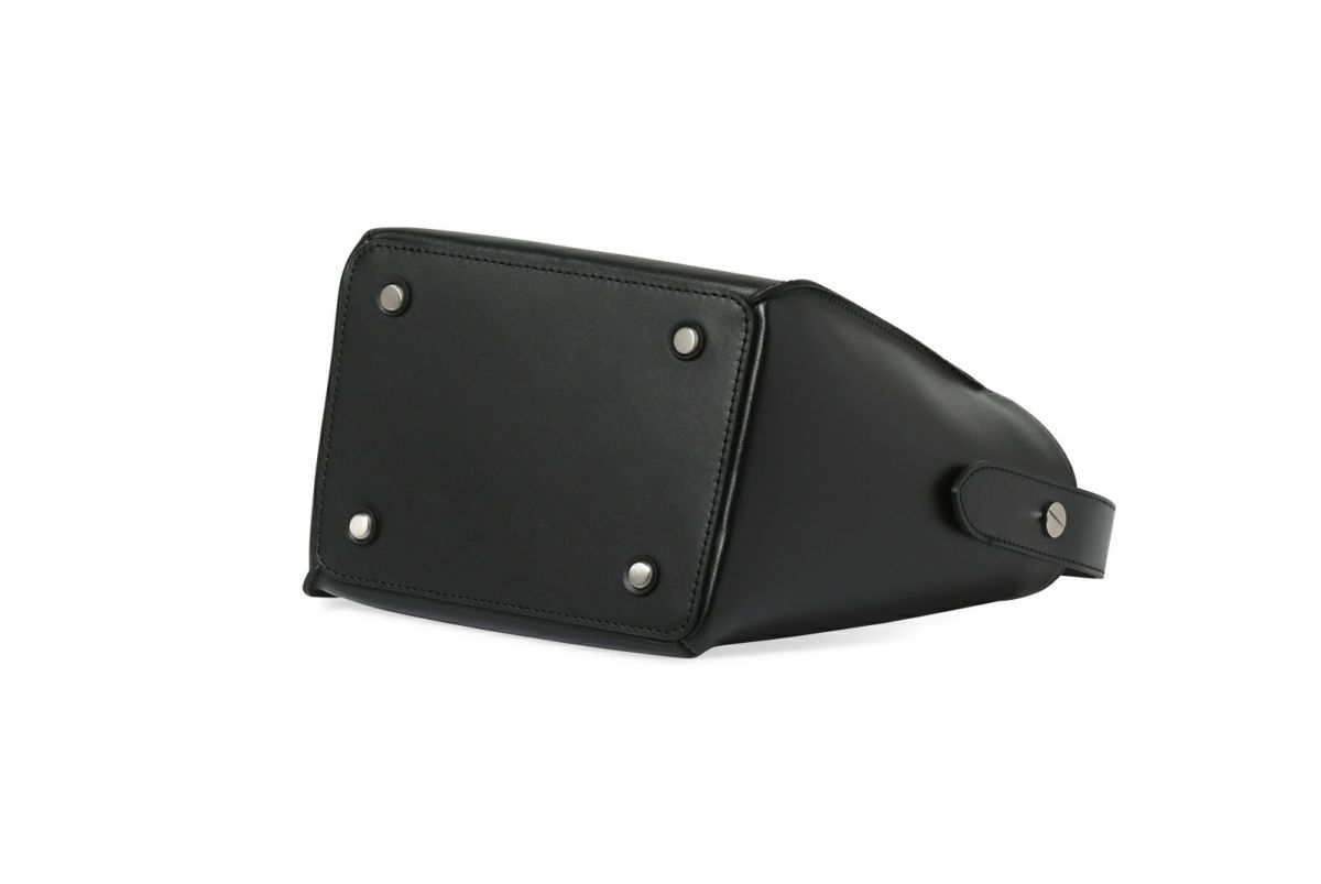 ノット キューブ2WAYショルダーバッグ ブラック