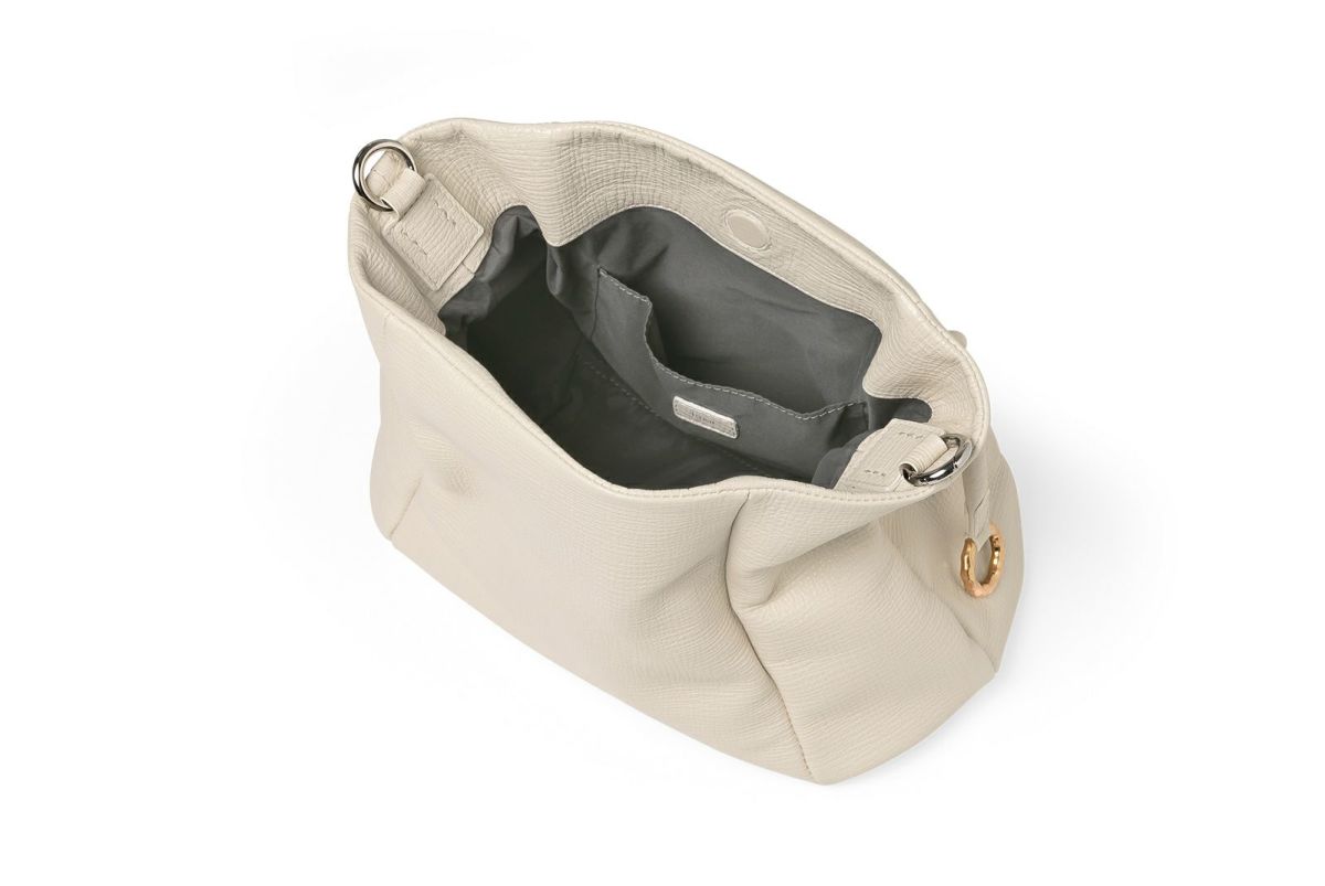 タック 2WAYミドルショルダーバッグ オフホワイト