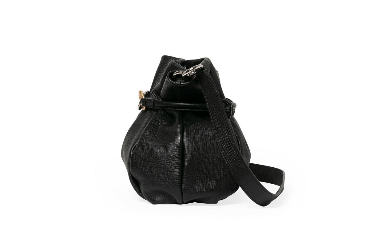 タック 2WAYミドルショルダーバッグ ブラック