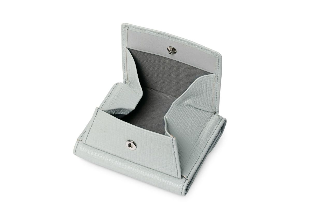 タック 三つ折り財布 ライトグレー
