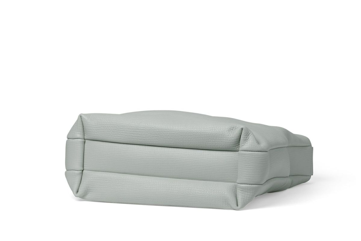 タック ワンショルダーバッグ ライトグレー