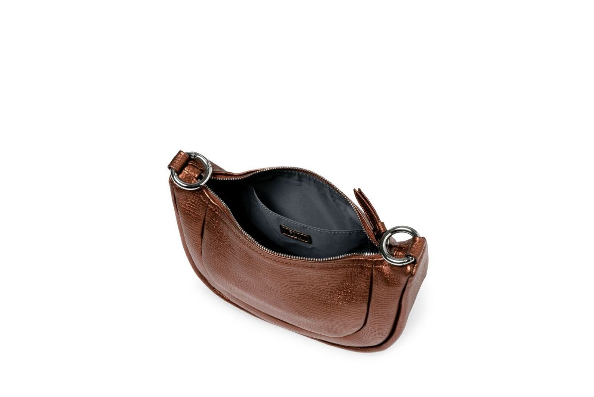 タック メタリック クッキーショルダーバッグ ブロンズ