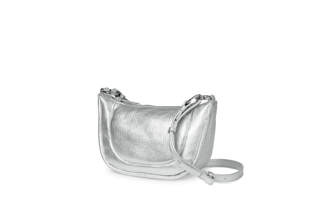 タック メタリック クッキーショルダーバッグ シルバー