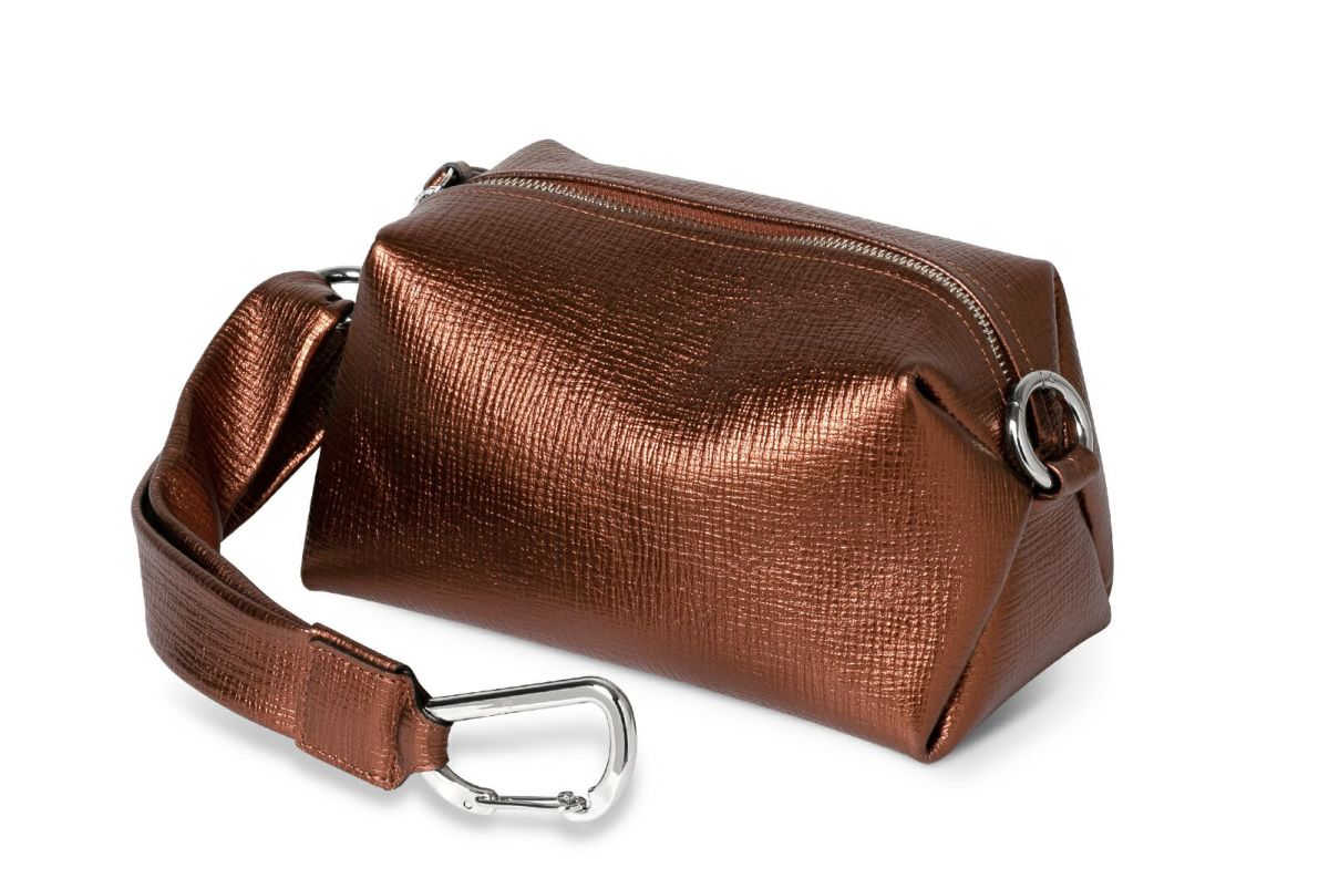 タック メタリック クラッチポーチL ブロンズ