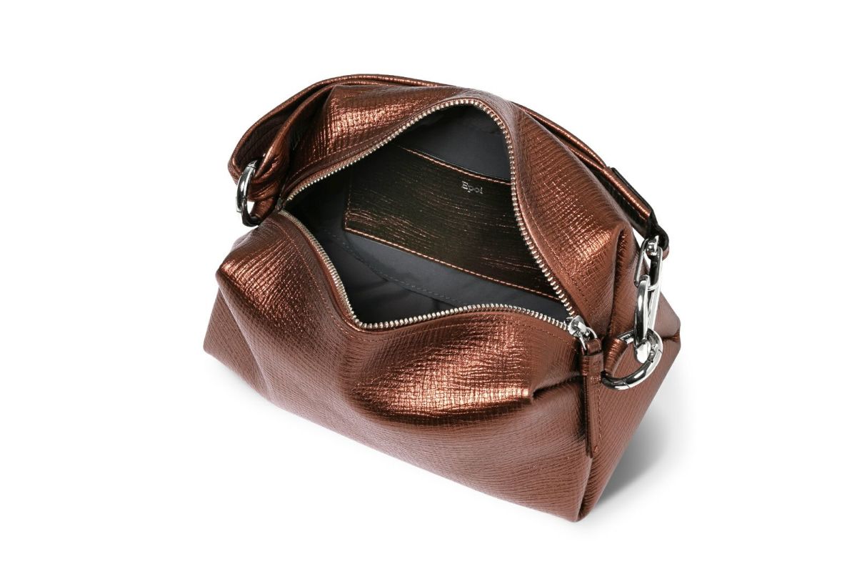 タック メタリック クラッチポーチL ブロンズ