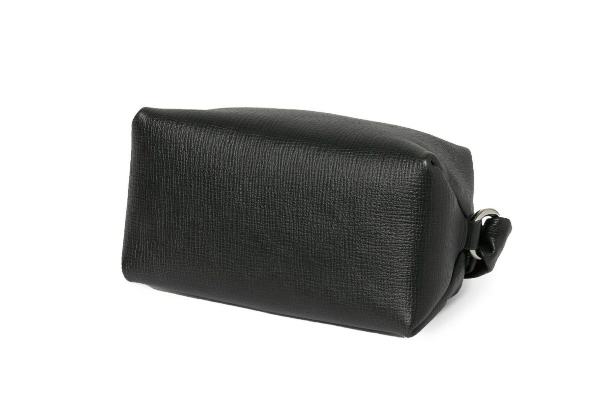 タック クラッチポーチL ブラック