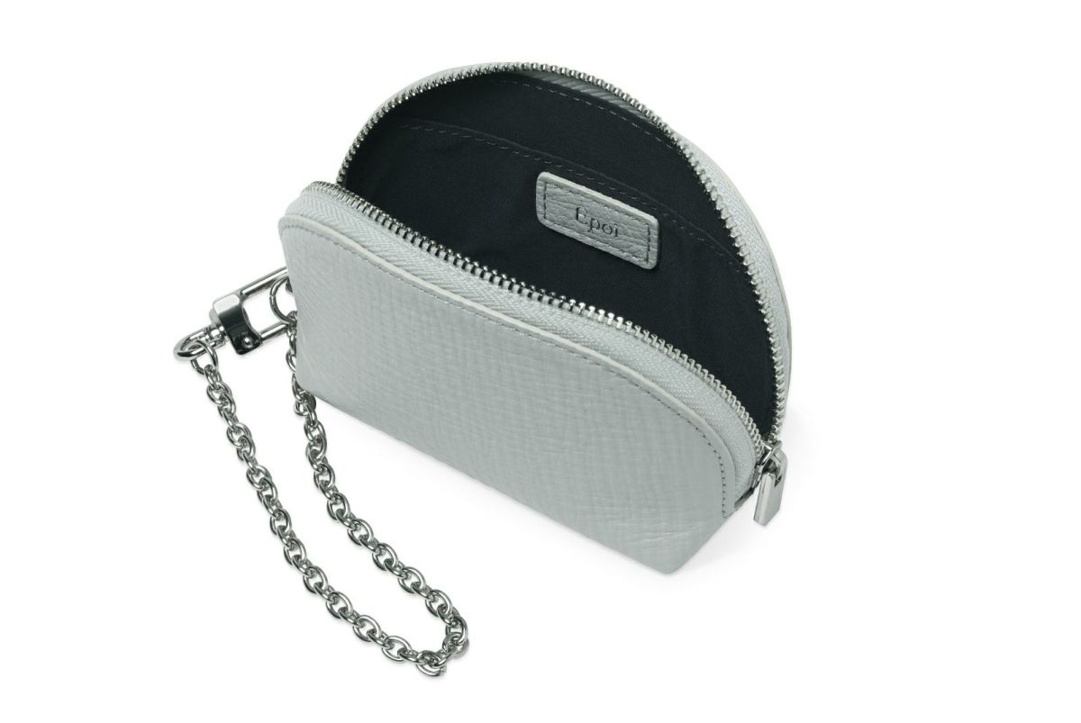 タック ストラップ付きミニポーチ ライトグレー